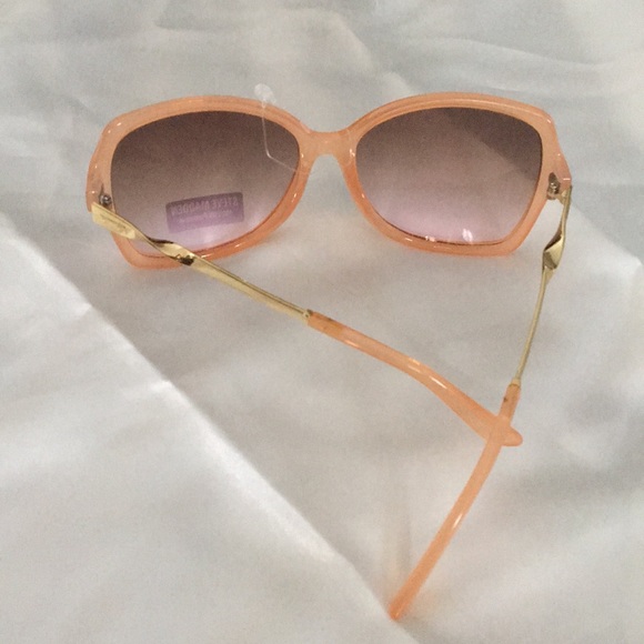 New Steve Madden Blush Acrylic Cats Eye Sunglasses - Picture 3 of 4